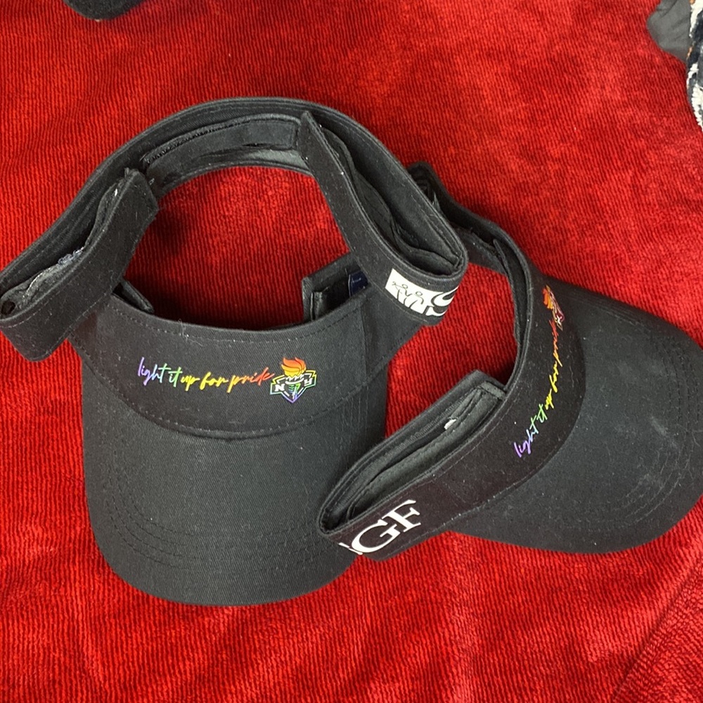 Light it up for pride visor - Picture 2 of 2